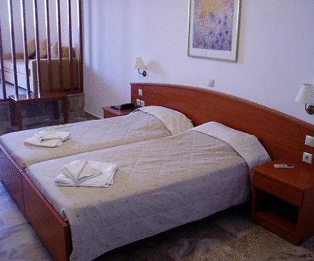 Mediterranee Hotel Plános Quarto foto